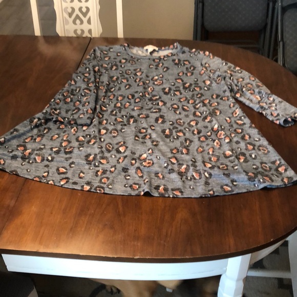 Blue animal print three quarter length top - Picture 2 of 4